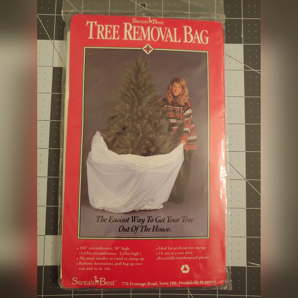 Santas Best White Plastic Huge Christmas Tree Removal Bag 90"High Tree Skirt